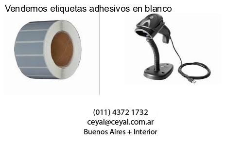 Vendemos etiquetas adhesivos en blanco